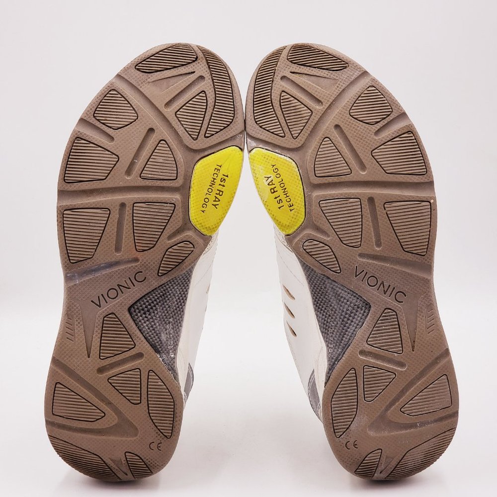 Vionic Venture Training Shoes A274 - image 6